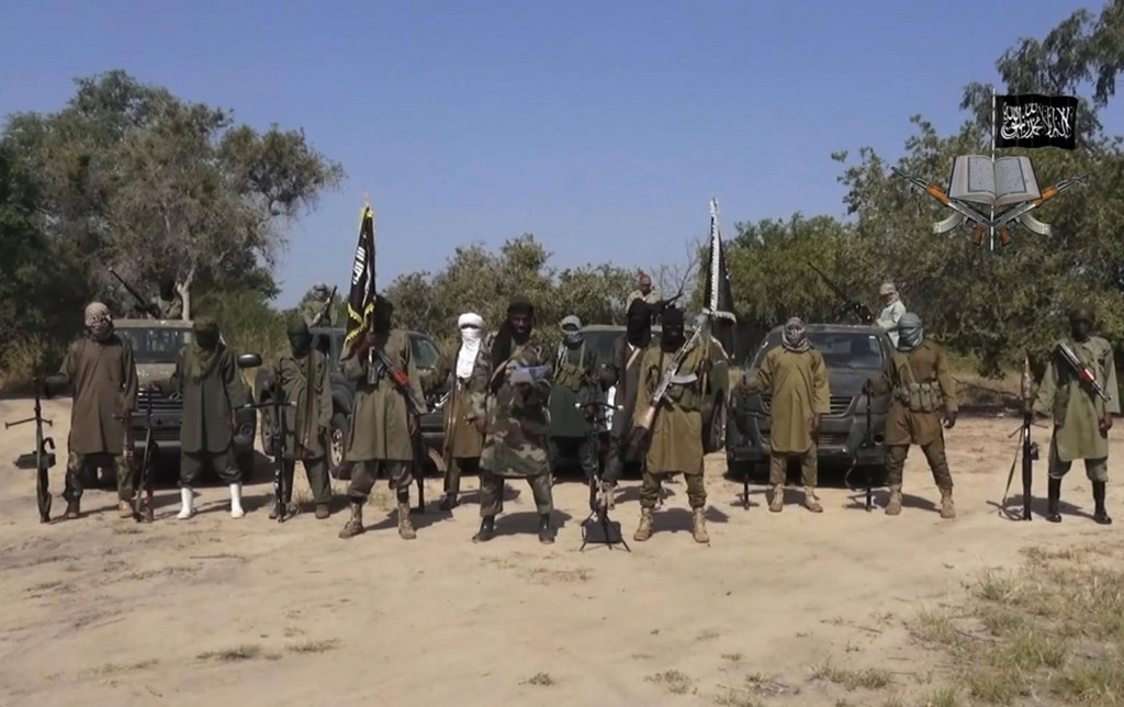 Au centre, Abubakar Shekau, leader du groupe terroriste nigérian Boko Haram.