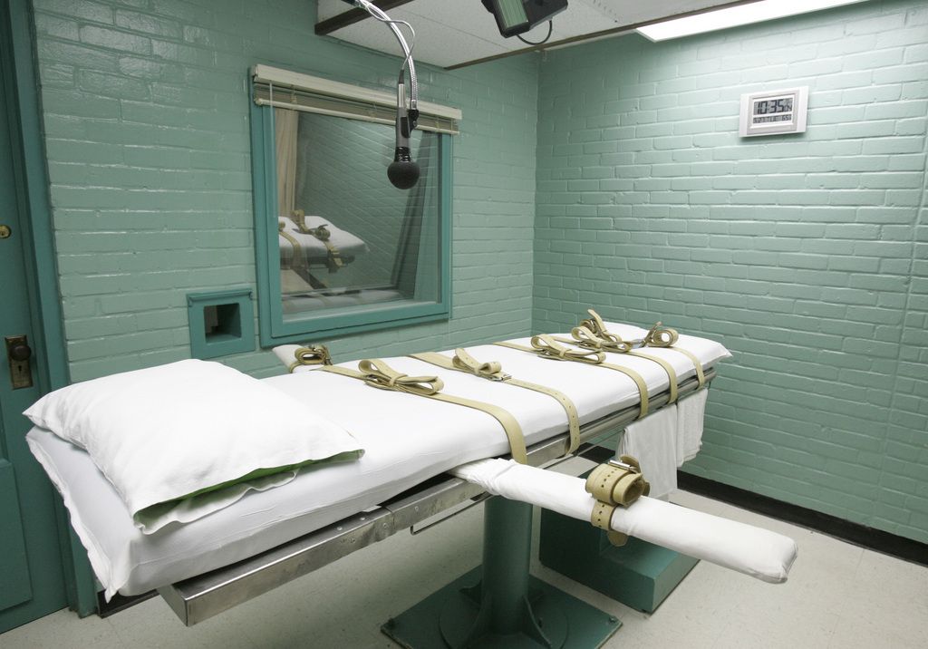 Une vive controverse sur les injections létales administrées aux condamnés à mort sévit aux Etats-Unis.