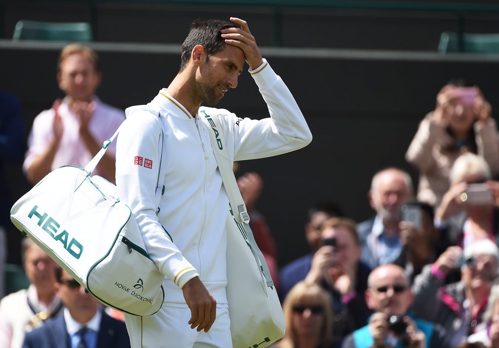 Novak Djokovic a été éliminé dès le 3e tour par l'Américain Sam Querrey à Wimbledon.