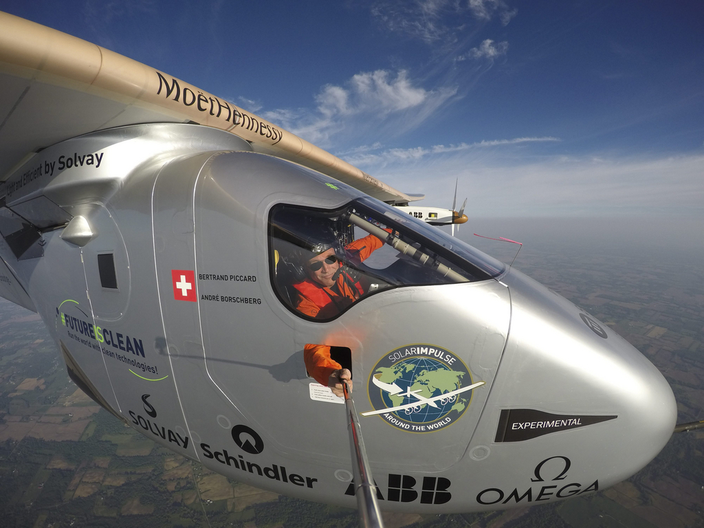 L'avion à énergie solaire a entamé la dernière étape de son tour du monde.