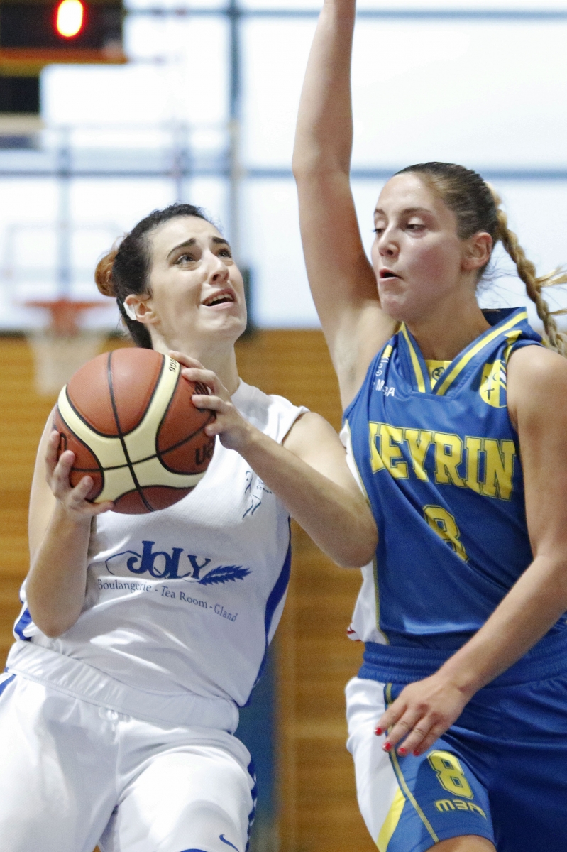 Nyon, Rocher, Samedi 15 octobre 2016, Basketball LNB, Nyon Basket féminin vs Meyrin, Numéro 8 de Nyon Al Barqua Samira, Photos Céline Reuille