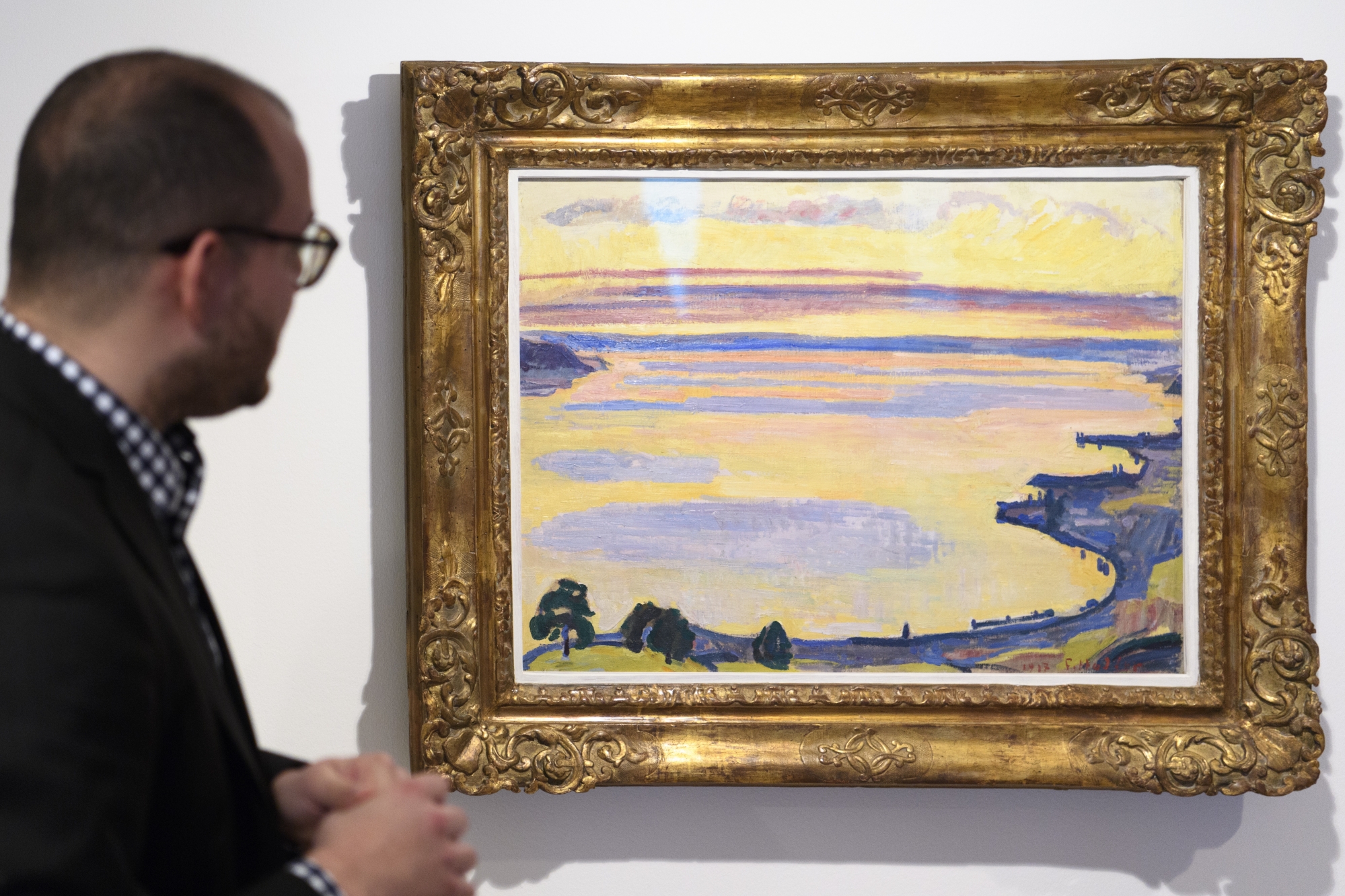 "Le Leman vue de Caux au soleil couchant" est l'une des peintures de Ferdinand Hodler que les visiteurs pourront observer.
