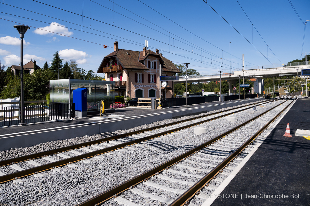 Les voies ont été entièrement rénovées sur un tronçon de 5 km, ici à la gare de La Conversion.