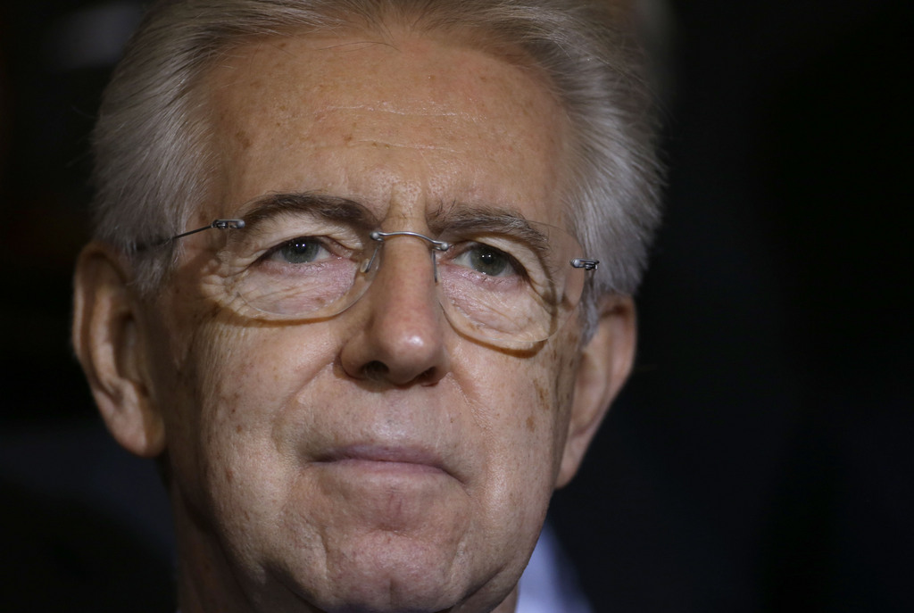 Mario Monti, président démissionnaire italien, se dit prêt à mener une coalition des partis centristes pour les prochaines législatives.