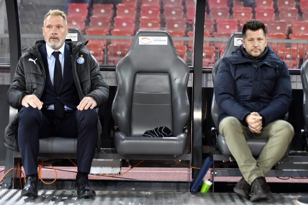 Le club zurichois a décidé de se séparer de son entraîneur Thorsten Fink (gauche) et du directeur sportif Mathias Walther (droite).