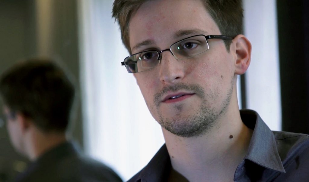 'extradition aux Etats-Unis de Richard Snowden serait une "trahison" de la confiance mise par l'ex-agent de la CIA dans la démocratie à Hong Kong et une "perte de face" pour Pékin.