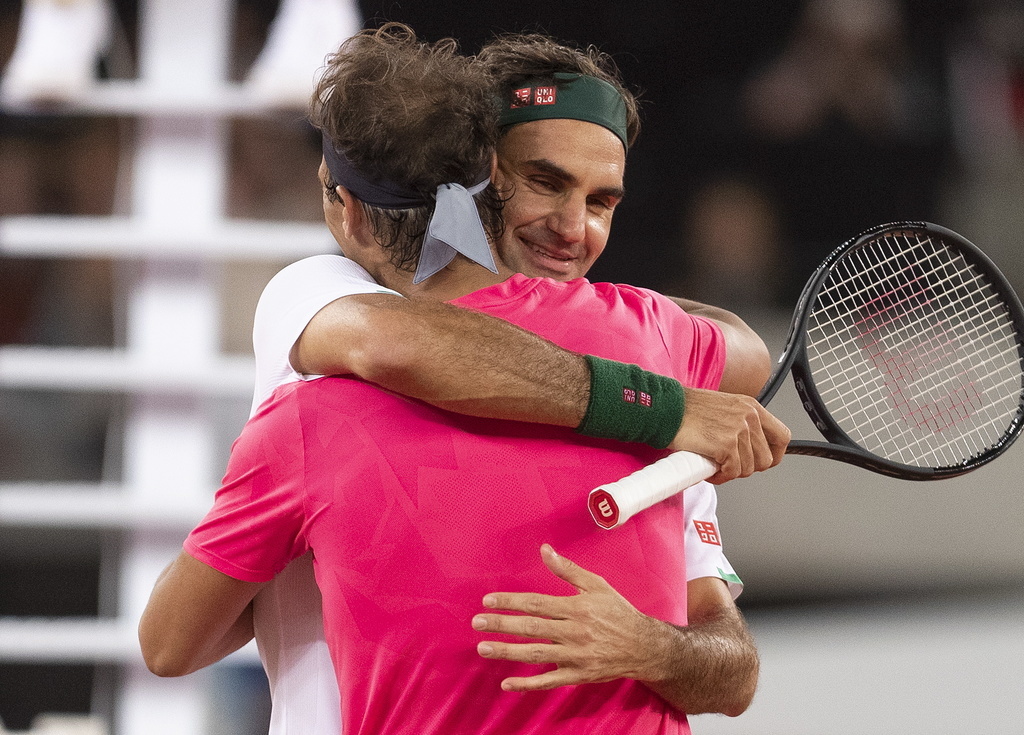 "Bravo Rafa, tu le mérites" a tweeté Roger Federer après que Nadal a remporté un vingtième trophée du Grand Chelem.