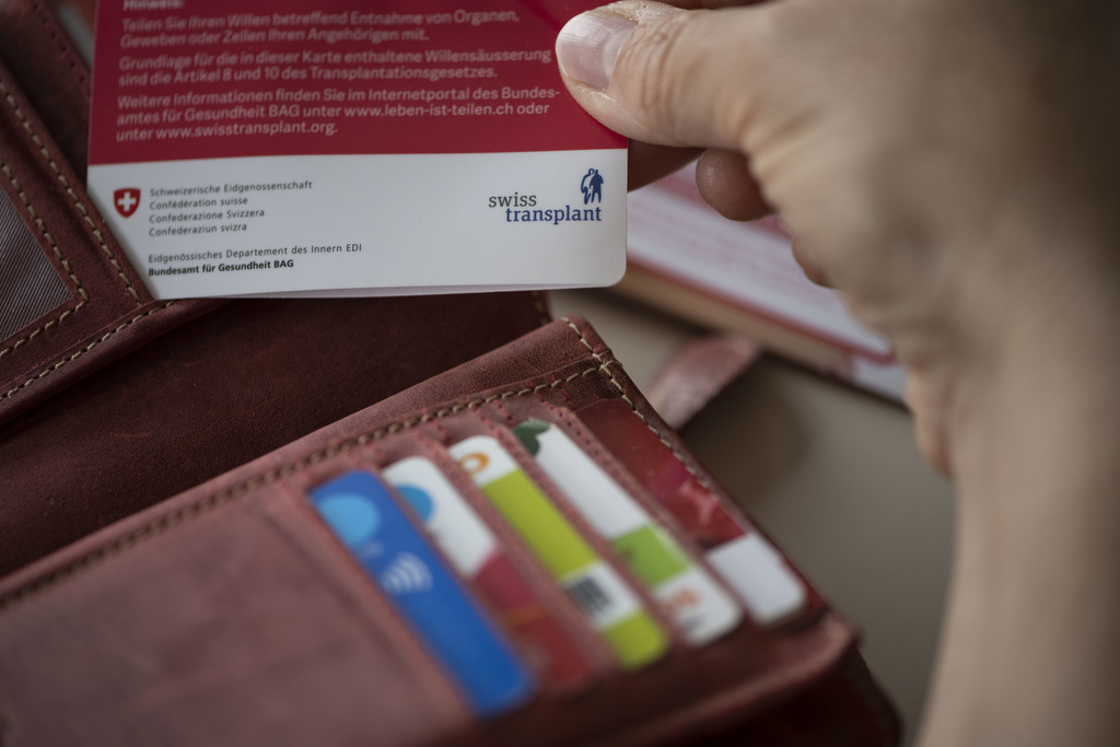 Moins d’un Suisse sur cinq détient une carte de donneur d’organe.