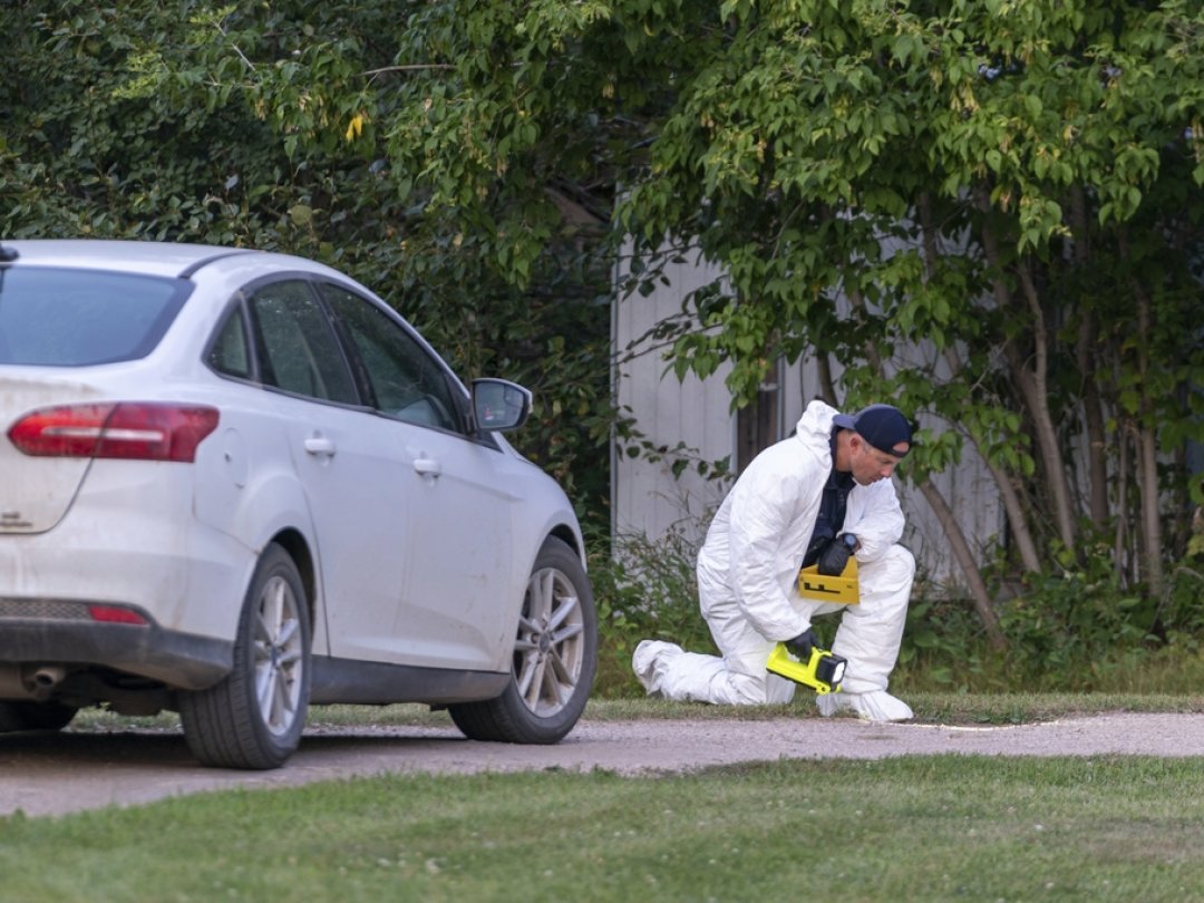 Les autorités pensent que "certaines des victimes ont été ciblées par les suspects et que d'autres ont été attaquées au hasard", dimanche 4 septembre à Weldon, au Canada.