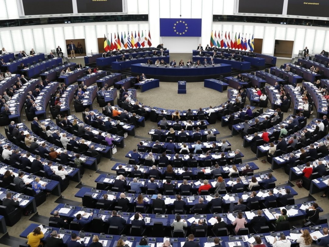 Les membres du Parlement européen ont tenu à rendre hommage au peuple ukrainien en lui décernant le prix Sakharov à Strasbourg, en France.