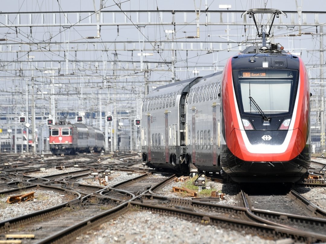 Suite à un accident de personne, les trains entre Genève et Lausanne ont été mis à l'arrêt (image d'illustration).