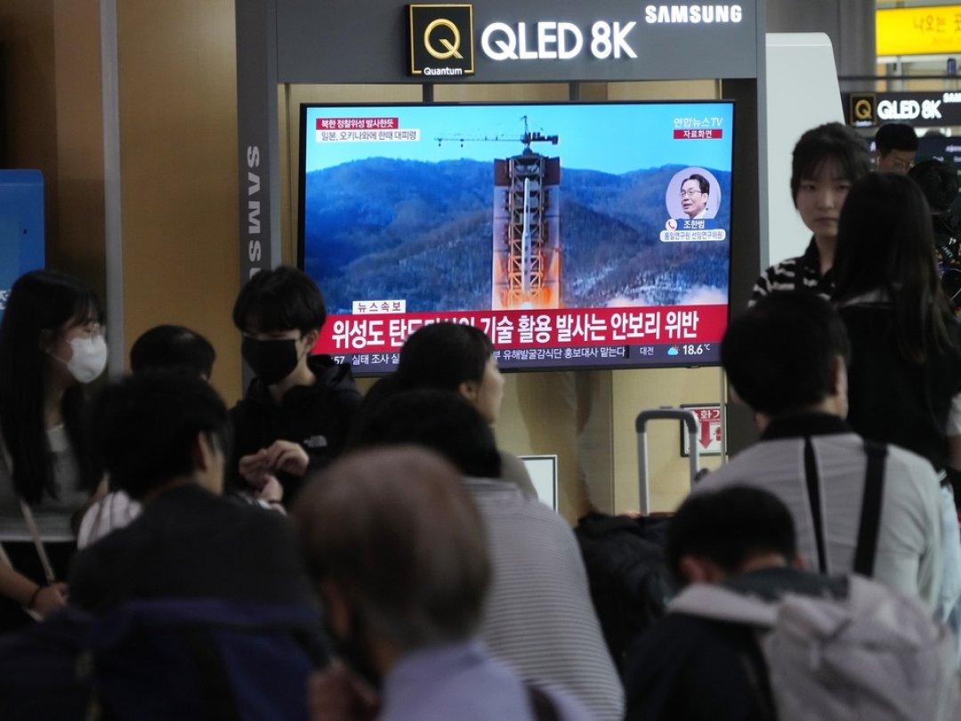 Le tir, survenu tôt mercredi, a semé la confusion au Japon et dans la capitale sud-coréenne, Séoul, où les sirènes ont retenti, assorties d'une alerte d'urgence critique.