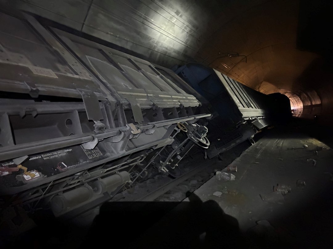 Le directeur de l'OFT estime que la responsabilité du déraillement, ici pris le 10 août au tunnel du Gothard, incombe à CFF Cargo.