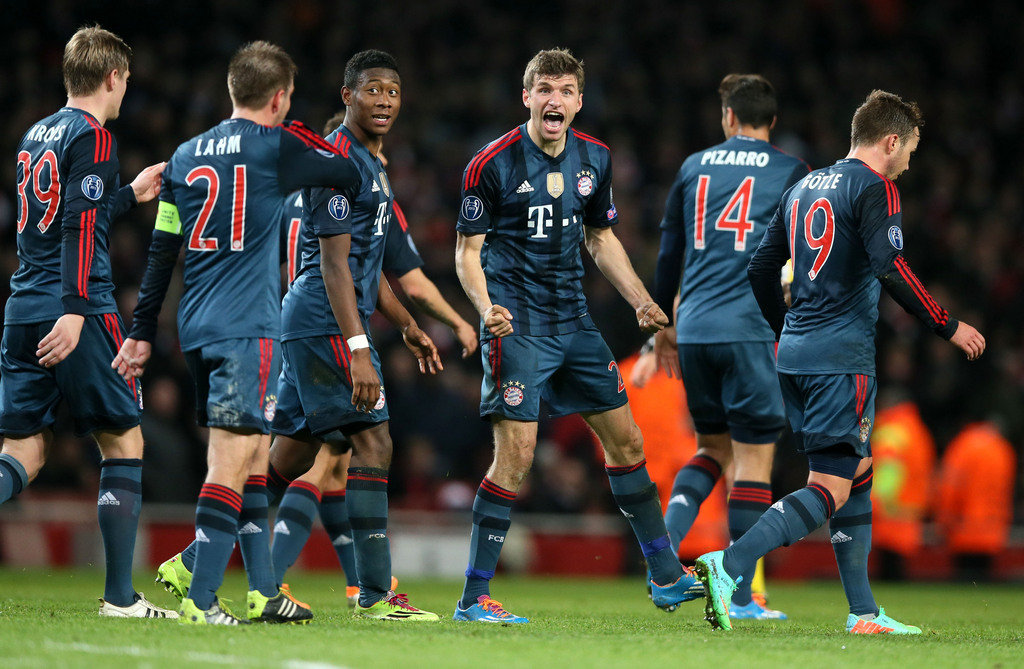 Thomas Müller (centre) visiblement content d'avoir marqué le deuxième goal du Bayern.