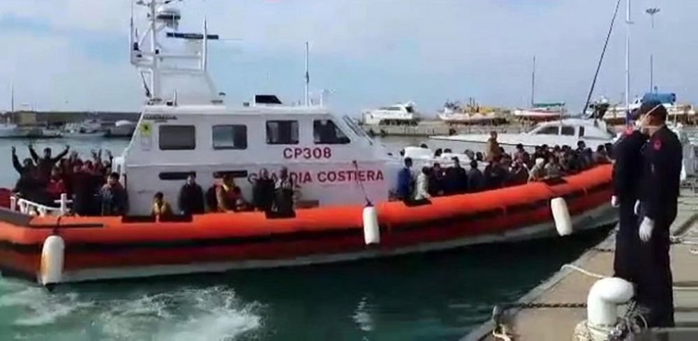 Depuis le début de l'année, près de 22'000 migrants et réfugiés sont arrivés par bateau sur les côtes italiennes.