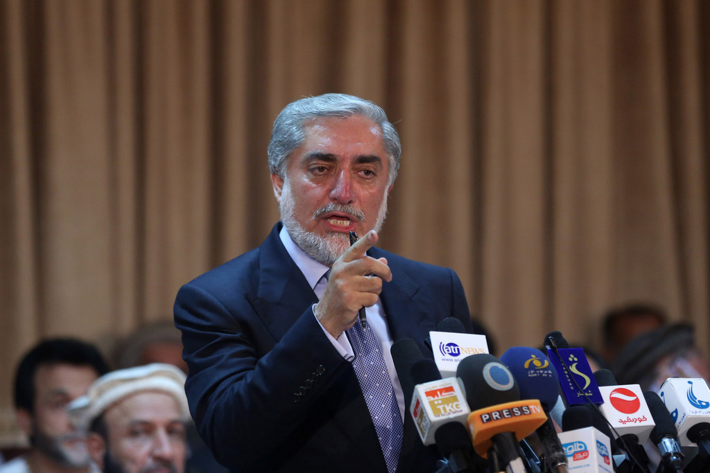 M. Abdullah est arrivé en tête du premier tour le 5 avril avec 45% des voix, et fait donc figure de favori.