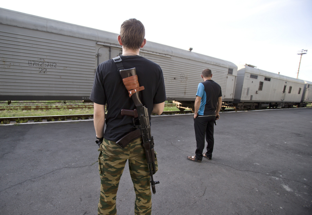 Le train contenant les corps et les restes des 298 passagers et membres d'équipage a quitté la zone contrôlée par les rebelles pro-russes.