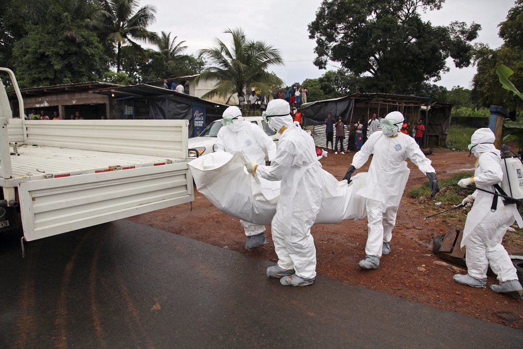 L'épidémie Ebola touche de plein fouet le Libéria, la Sierra Leone et la Guinée. 