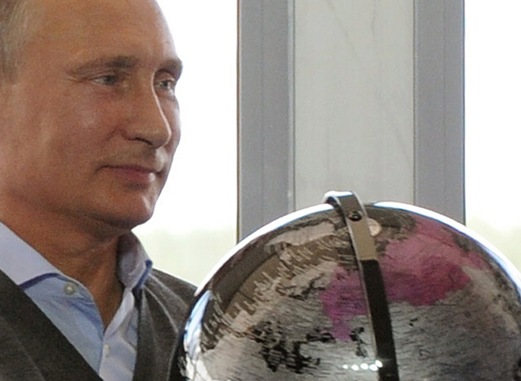 Les sanctions européennes et américaines frappent les proches de Poutine à travers le monde.