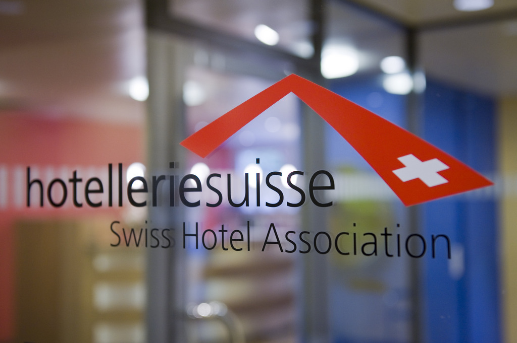 hotelleriesuisse et Parahotellerie Schweiz recommandent le rejet des trois initiatives.