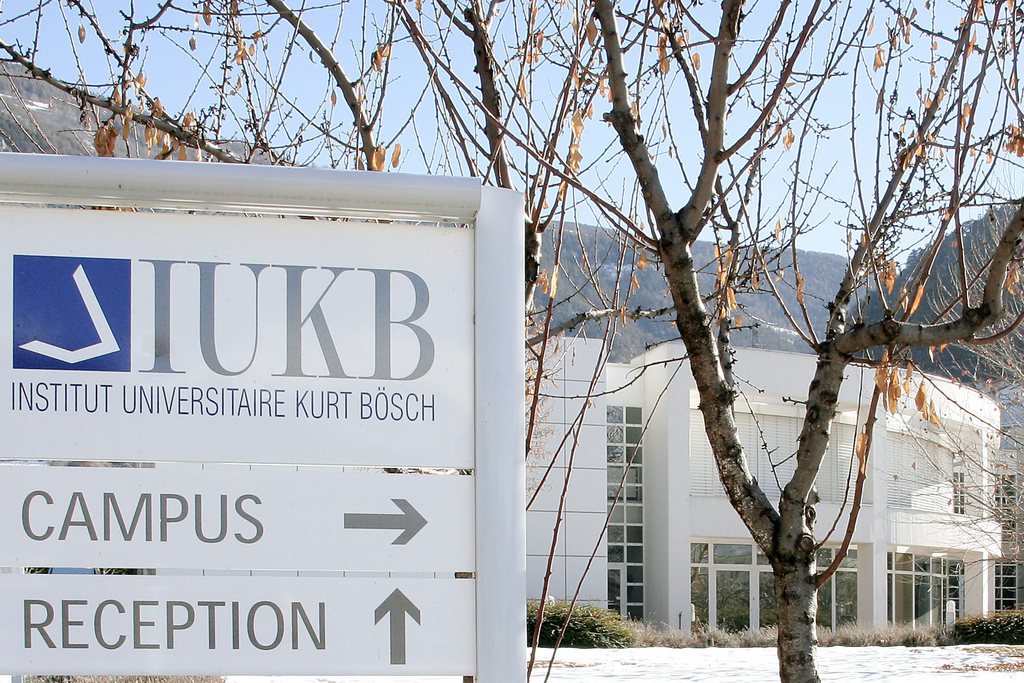 Les Universités de Lausanne et de Genève reprennent les activités de l'institut universitaire Kurt Bösch de Sion dès le 1er janvier 2015.