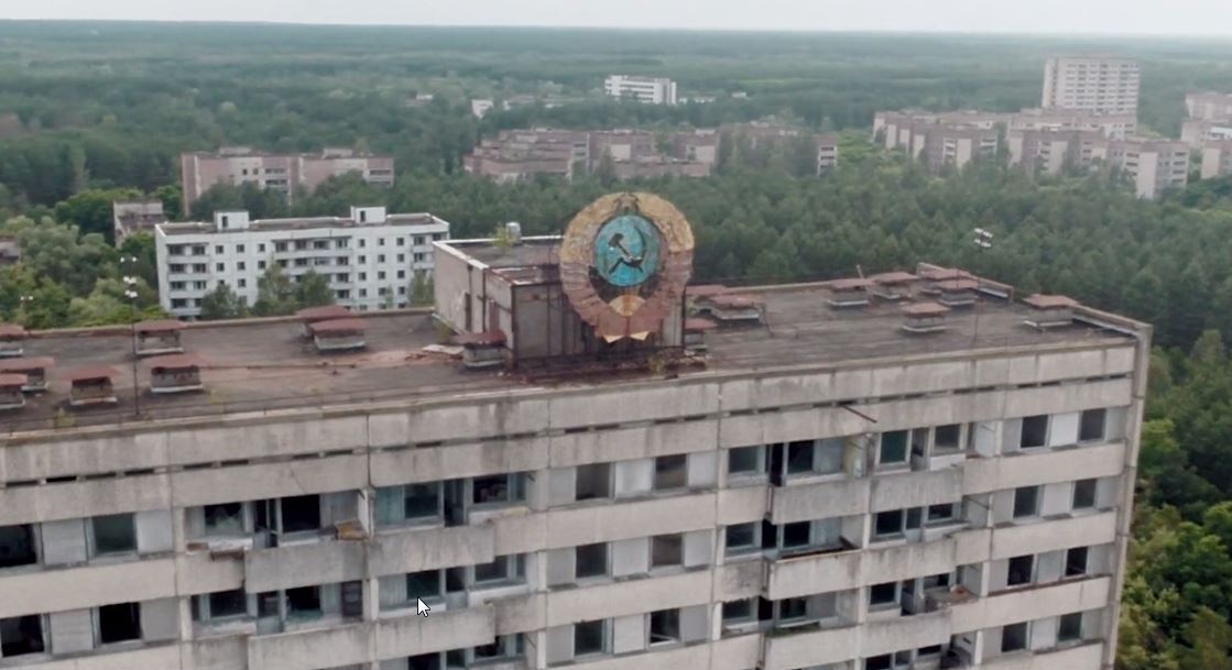 Le 26 avril 1986, la centrale Lénine explose. 28 ans plus tard, la nature reprend ses droits.