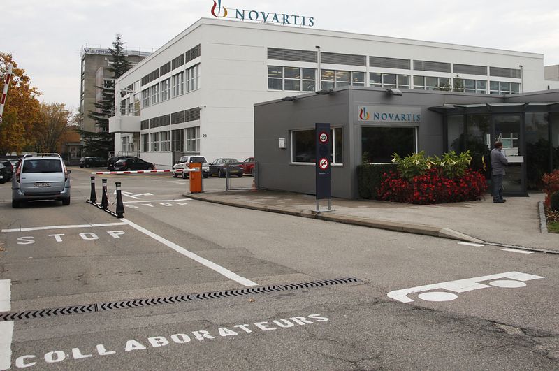Le géant pharmaceutique bâlois, Novartis (ici le site de Nyon-Prangins), a annoncé ce dimanche qu'il retire des médicaments exemptés d'ordonnance du marché américain.
