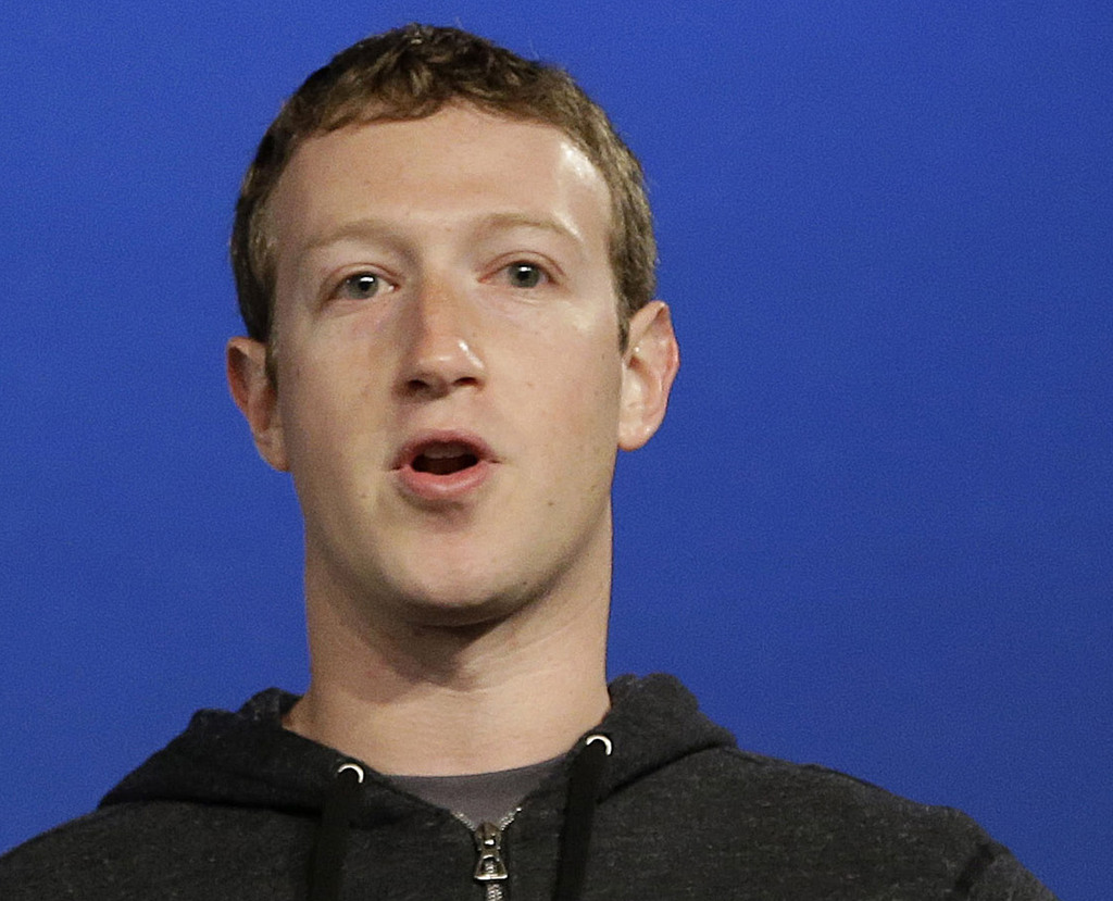 "Je ne pense pas que demander une 'porte dérobée' au codage va être efficace pour augmenter la sécurité" a déclaré Mark Zuckerberg.