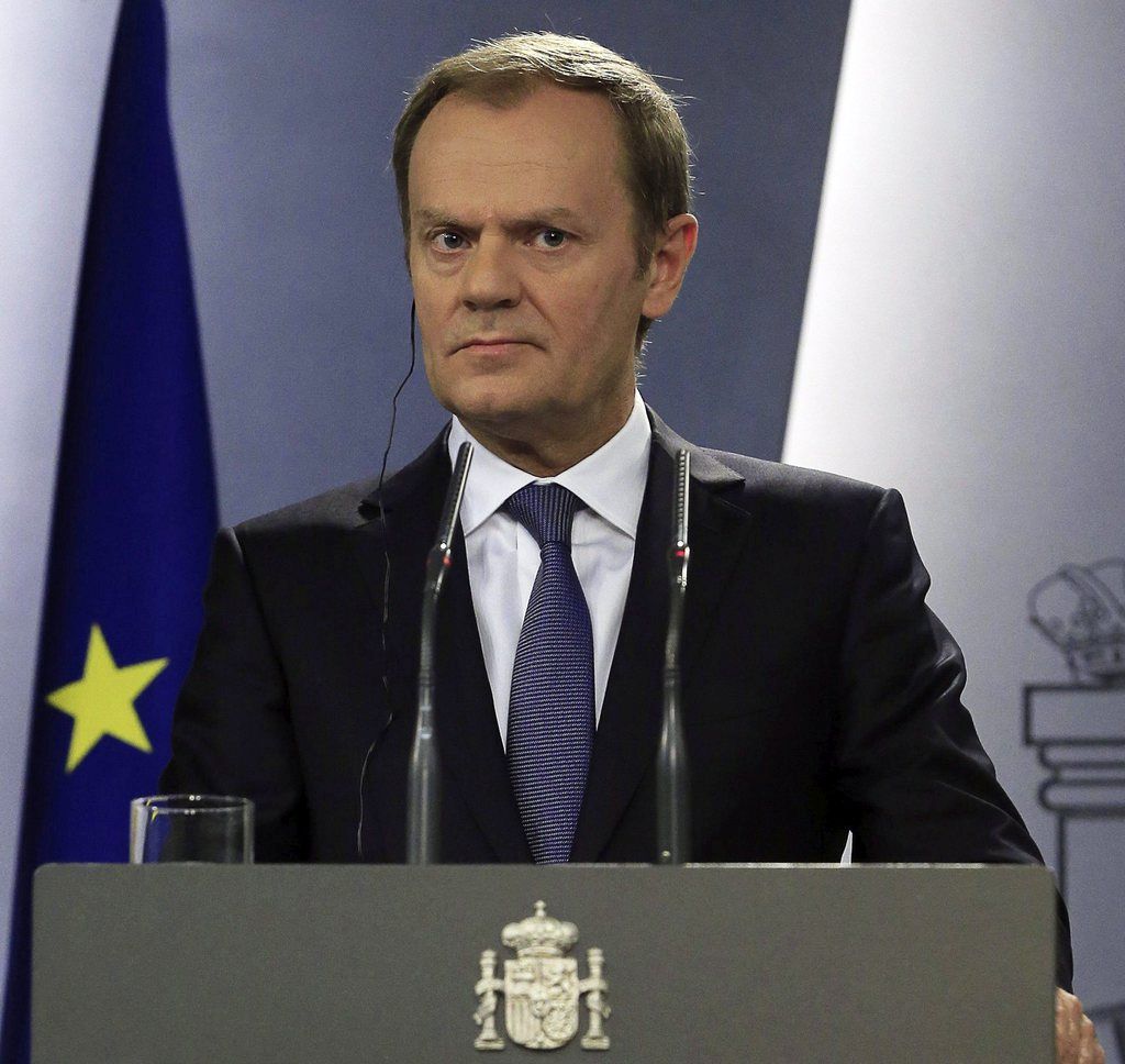 epa04687259 European Council President Donald Tusk during a joint press conference with Spanish Prime Minister Mariano Rajoy (unseen) after a meeting at La Moncloa Palace in Madrid, Spain, 31 March 2015. Both leaders discussed economic prospects within the European Union and terrorism, among other topics.  EPA/ZIPI