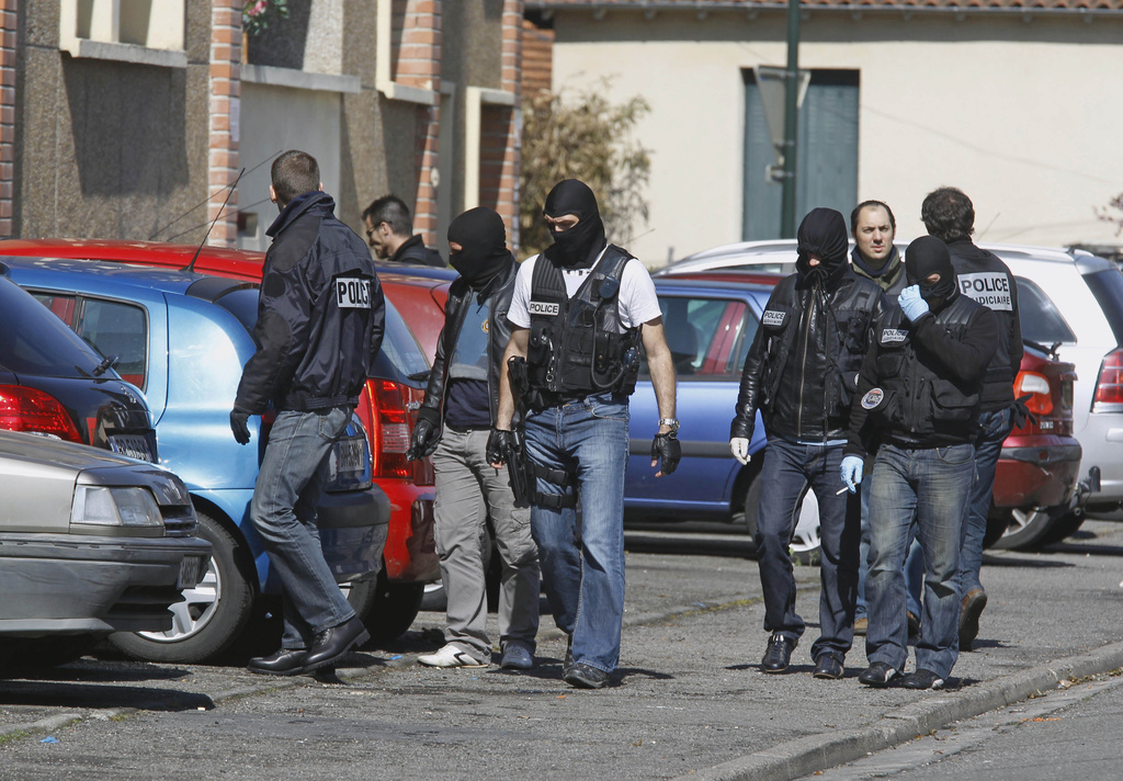 Outre les trois militaires, Mohamed Merah a assassiné en mars 2012 trois enfants et un enseignant d'une école juive de Toulouse.