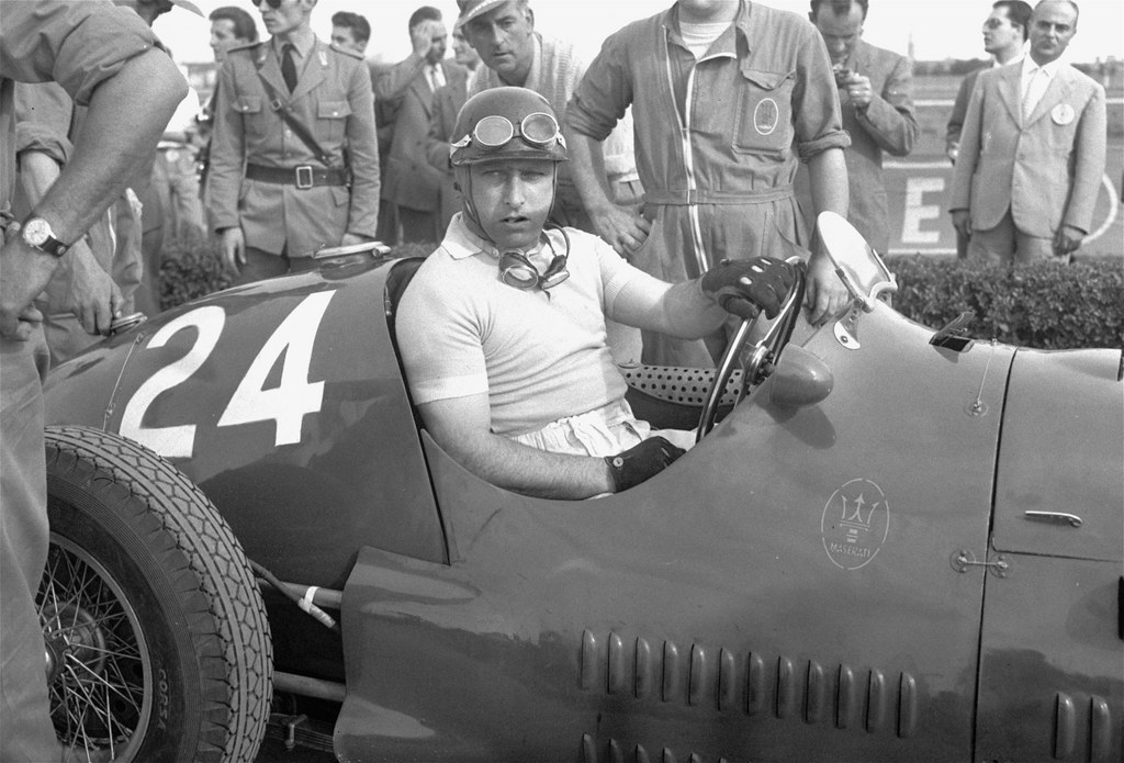 Un juge a ordonné l'exhumation du corps de Juan Manuel Fangio, légende argentine de la F1 dans les années 50.
