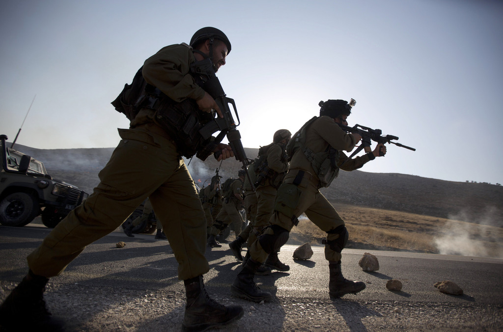 La police israélienne a annoncé avoir arrêté dimanche plusieurs suspects lors de raids sur des colonies sauvages de Cisjordanie occupée. 