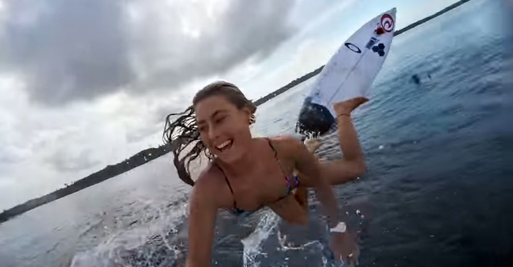 Une vidéo signée GoPro qui redonne le sourire et retrace de nombreux exploits sportifs.