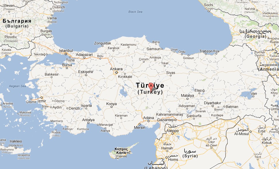 Un policier a été tué et plusieurs autres blessés vendredi dans une attaque suicide contre un commissariat dans la ville de Kayseri, au centre de la Turquie, selon l'agence de presse turque Anatolie. La police soupçonne des militants du Parti des travailleurs du Kurdistan (PKK), la rébellion kurde, d'être derrière cet acte.