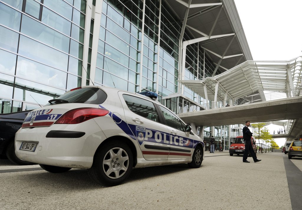 Après leur retour à l'EuroAirport de Bâle-Mulhouse, les suspects devraient être pris en charge par les autorités françaises.