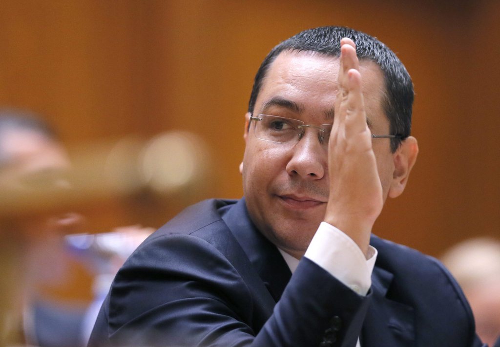Le premier ministre roumain Victor Ponta démissionne.