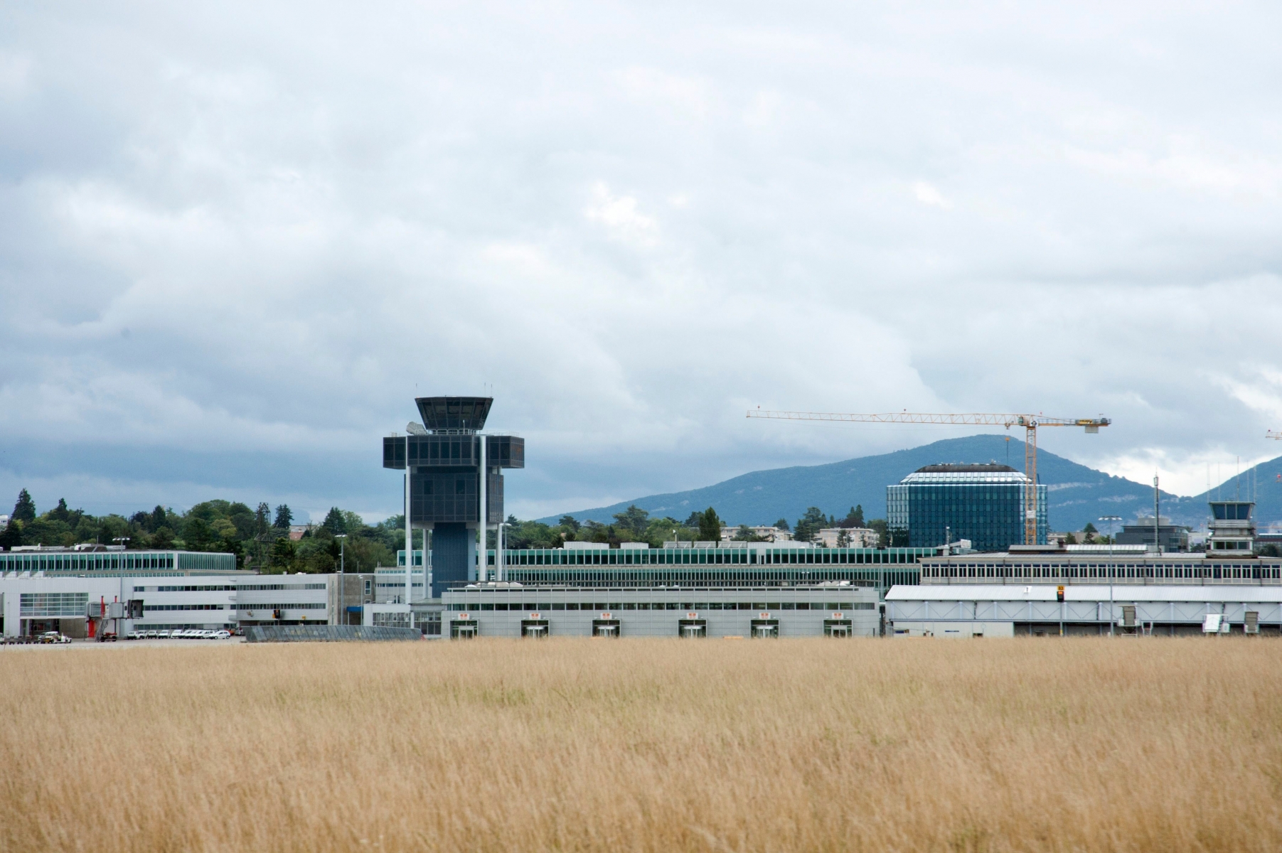 06.08.2012. Genève. Aéroport. Avion. Photo Audrey Piguet