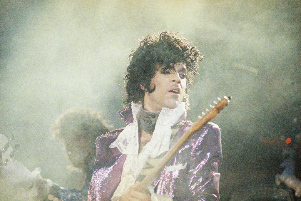 L'annonce de la mort de Prince jeudi à l'âge de 57 ans, chez lui près de Minneapolis, a ainsi pris tout le monde de court.