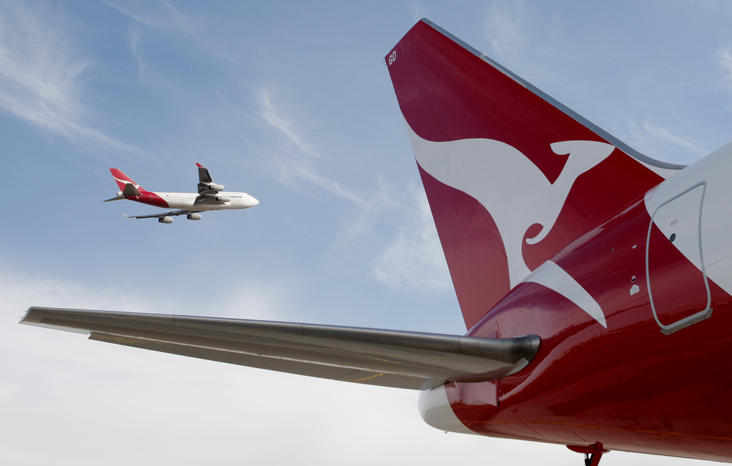 Le pilote de la compagnie Qantas a officiellement été suspendu pour des raison administratives.
