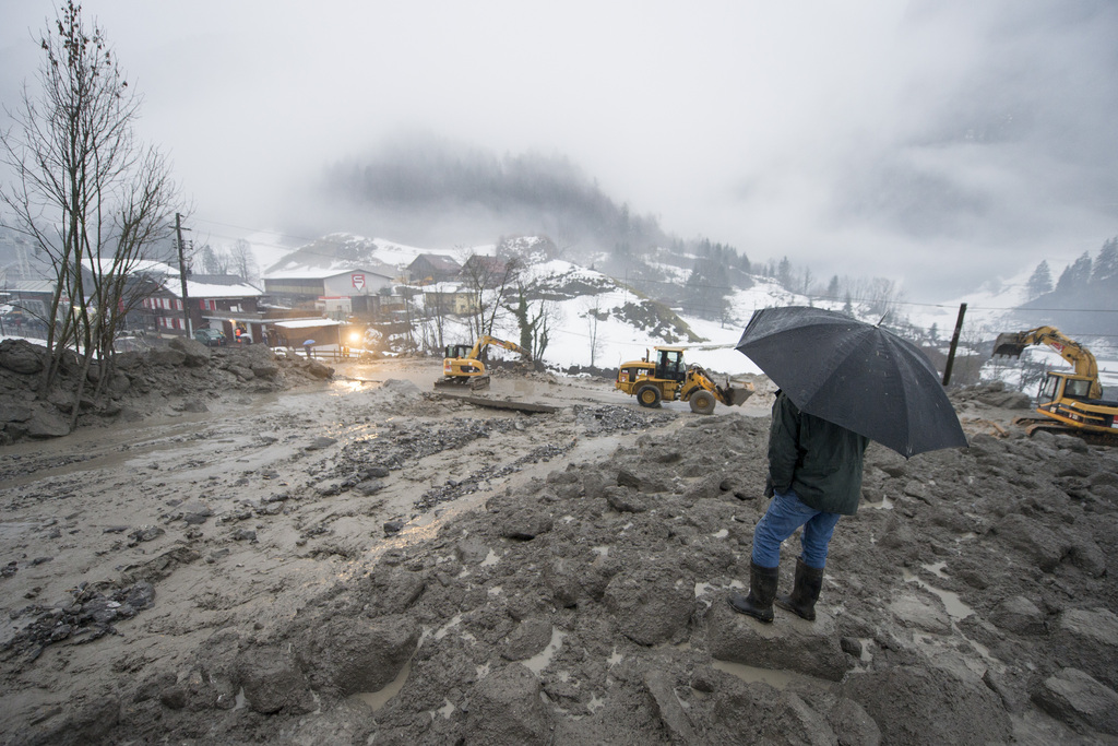 La multiplication des glissements de terrain est l'un des effets très concrets du réchauffement climatique sur la Suisse.