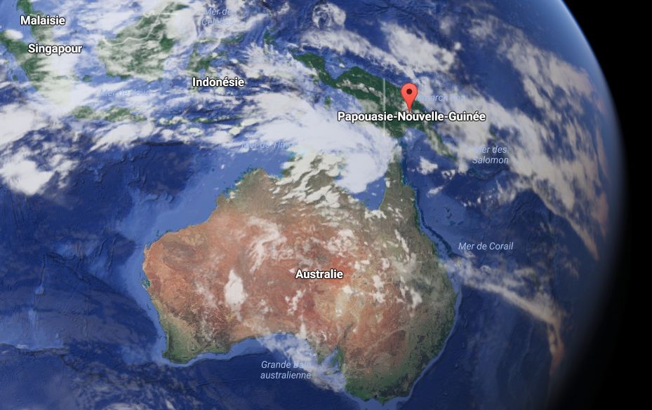 La Papouasie-Nouvelle-Guinée se situe au nord de l'Australie, dans l'Océan Pacifique.