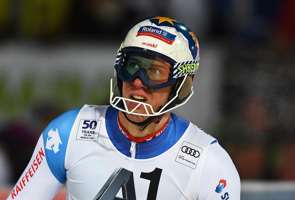Ramon Zenhaeusern 9e en première manche du slalom