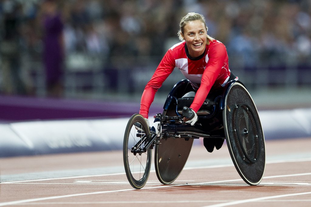 Die Schweizerin Edith Wolf-Hunkeler nach ihrer fahrt am Frauen 400m T54 Final, an den Paralympics London 2012 in London, Grossbritannien, aufgenommen am Montag, 3. September, 2012. (KEYSTONE/Ennio Leanza)