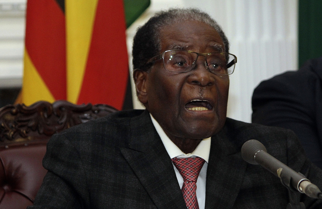 Robert Mugabe était assigné à résidence dans sa villa depuis l'intervention de l'armée dans la nuit de mardi à mercredi dernier pour l'écarter du pouvoir.