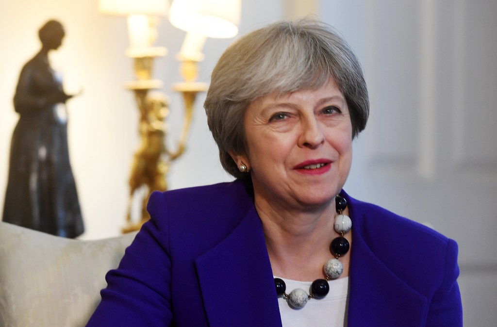 Theresa May estime que la Rusie pourrait être directement responsable de l'empoisonnement de Sergueï Skripal.