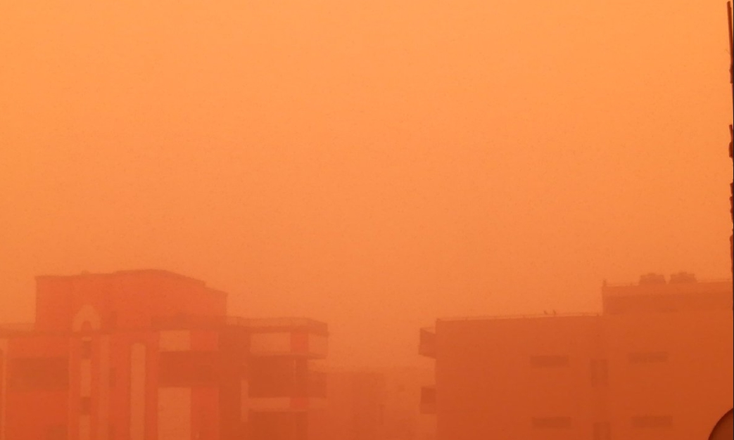 La capitale du Soudan a viré à l'orange ce jeudi.