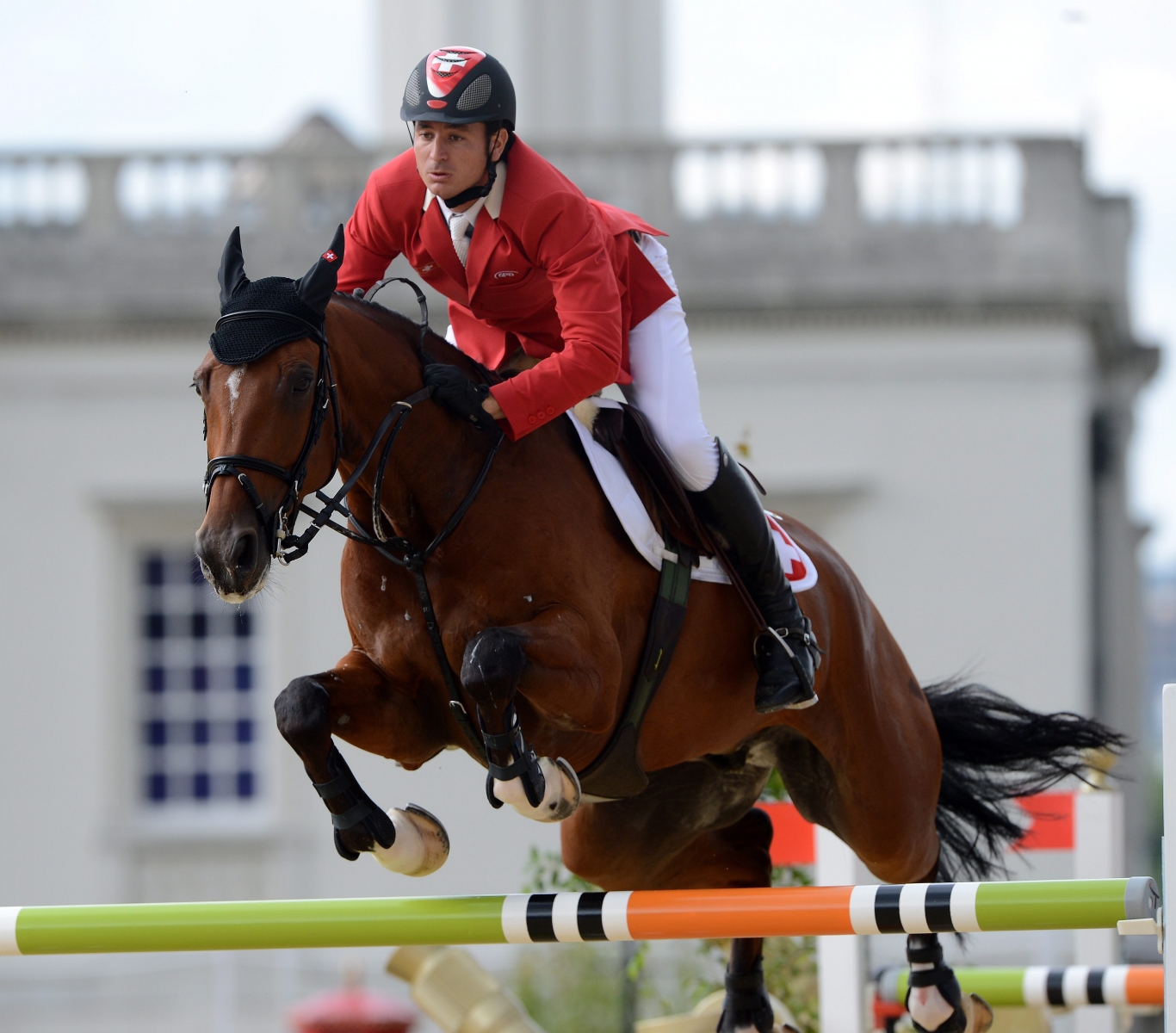 Steve Guerdat et son cheval Nino des Buissonnets conservent leurs chances de victoire finale à Stockholm.