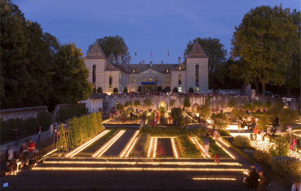 Le Conseil fédéral tiendra ce printemps une nouvelle séance ordinaire "extra muros", dans le canton de Vaud cette fois. Le 24 avril prochain, le gouvernement siègera au Château de Prangins, où est installé le Musée national suisse.