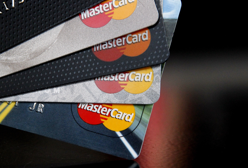 Les banques européennes voudraient pouvoir se passer de Mastercard et Visa.  