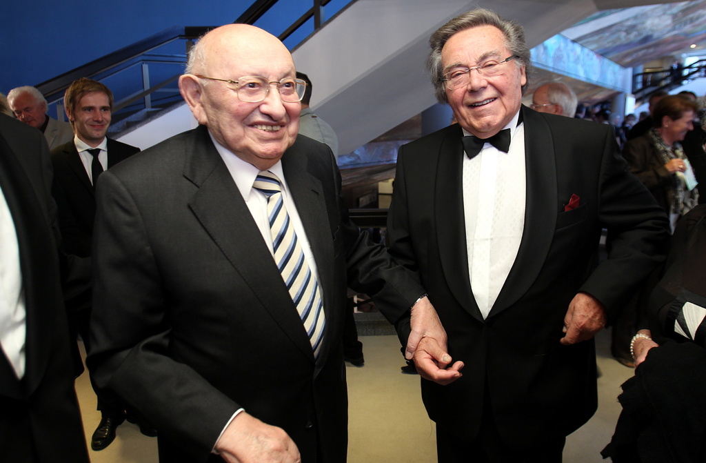Le chef d'orchestre (à droite, en 2011) est mort dans sa ville de Dresde.